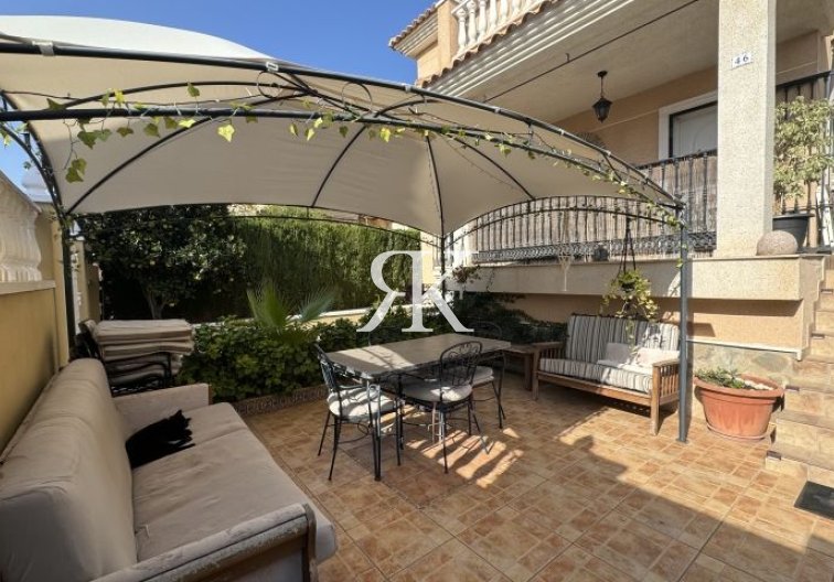 Wiederverkauf - villa - Orihuela Costa - Costa Blanca