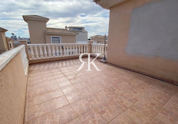 Wiederverkauf - villa - Orihuela Costa - Costa Blanca