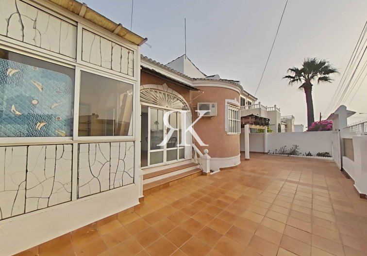 Wiederverkauf - villa - Torrevieja - San Luis