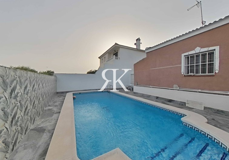 Wiederverkauf - villa - Torrevieja - San Luis