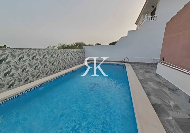 Wiederverkauf - villa - Torrevieja - San Luis