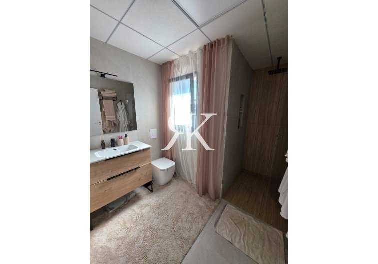 Segunda mano - villa - Benijofar