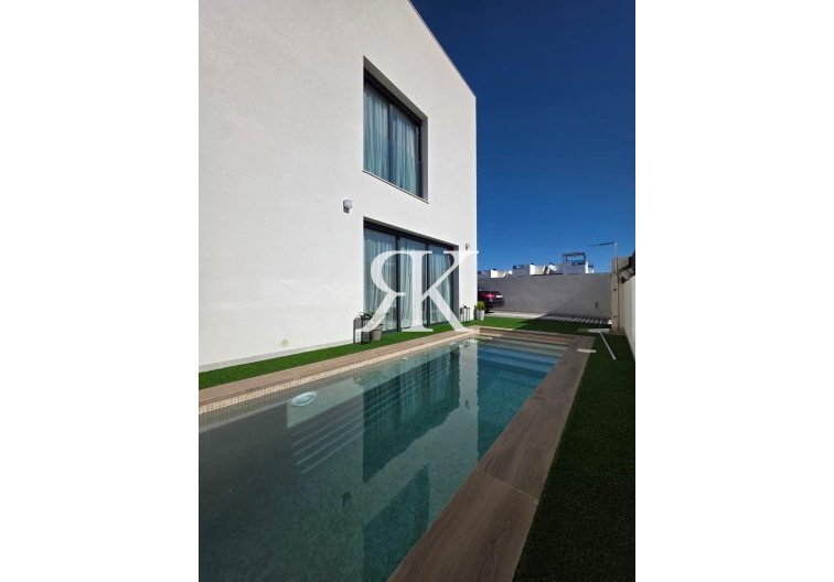 Segunda mano - villa - Benijofar