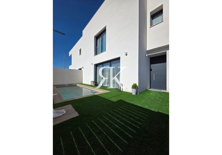 Segunda mano - villa - Benijofar