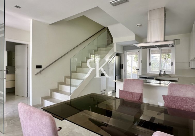 Revente - villa - Orihuela Costa - Costa Blanca