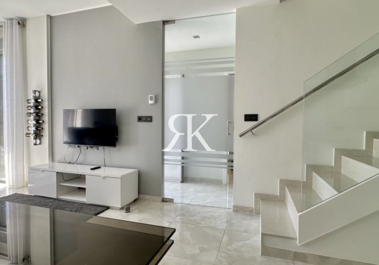 Revente - villa - Orihuela Costa - Costa Blanca