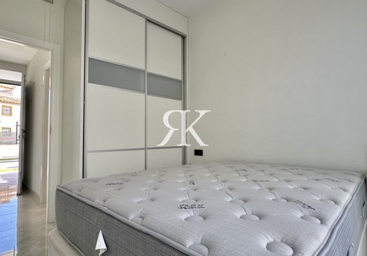 Revente - villa - Orihuela Costa - Costa Blanca