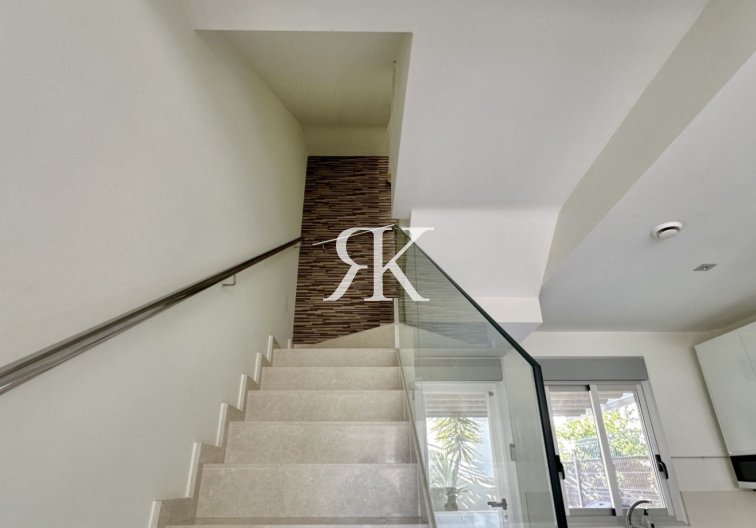 Revente - villa - Orihuela Costa - Costa Blanca