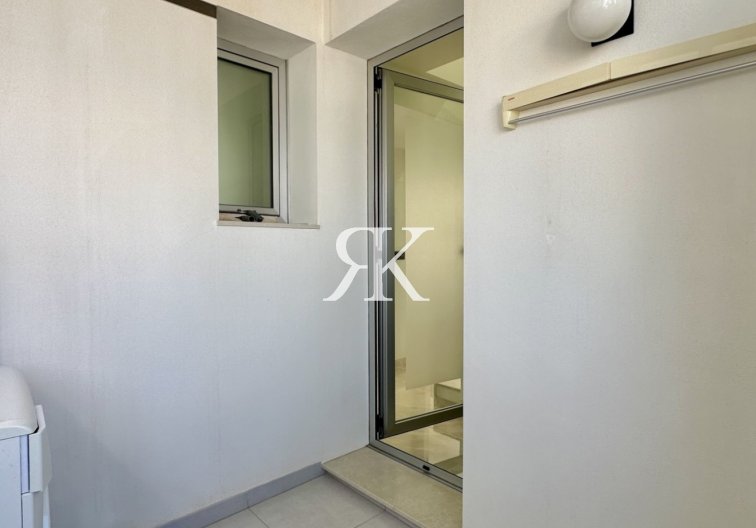 Revente - villa - Orihuela Costa - Costa Blanca