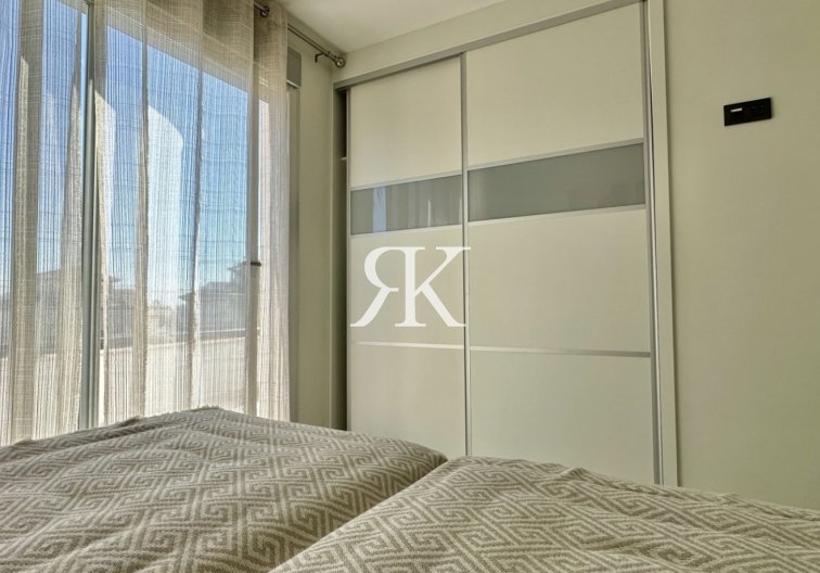 Revente - villa - Orihuela Costa - Costa Blanca