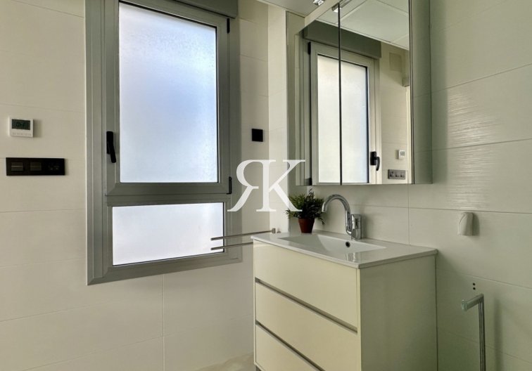 Revente - villa - Orihuela Costa - Costa Blanca