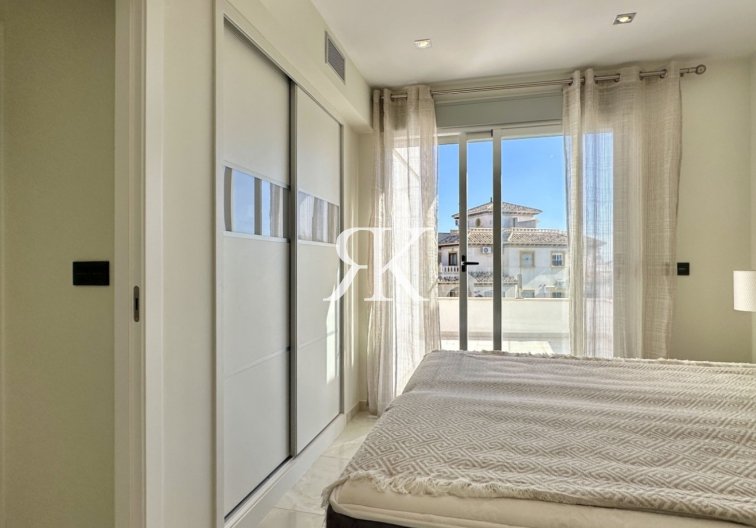 Revente - villa - Orihuela Costa - Costa Blanca