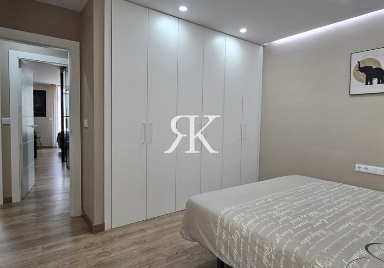 Revente - villa - Dolores - Sector 4