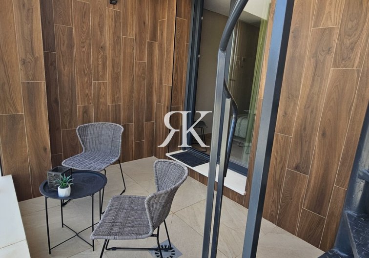 Revente - villa - Dolores - Sector 4