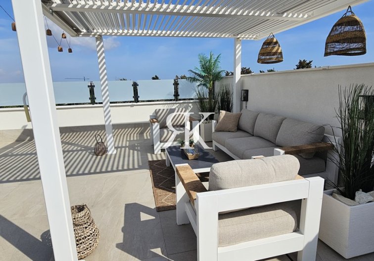 Revente - villa - Dolores - Sector 4