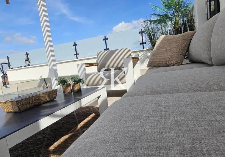 Revente - villa - Dolores - Sector 4