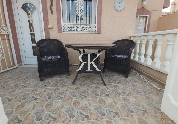 Segunda mano - villa - Benimar - Costa Blanca