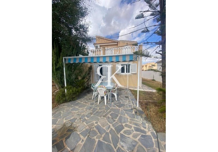 Revente - villa - Los Balcones - Costa Blanca