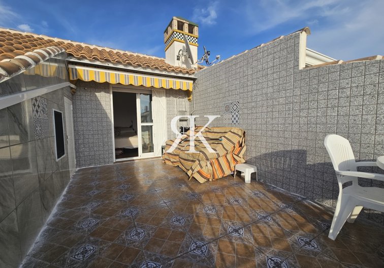 Resale - Bungalow - La Zenia - Costa Blanca