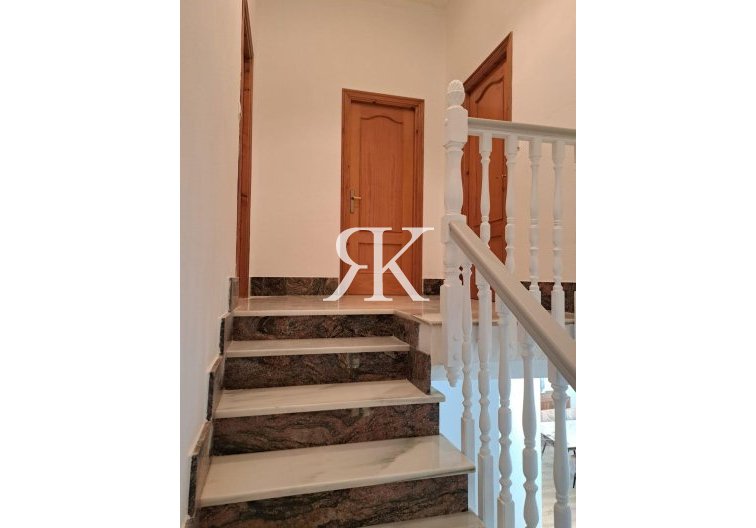 Revente - villa - Orihuela - Los Huertos