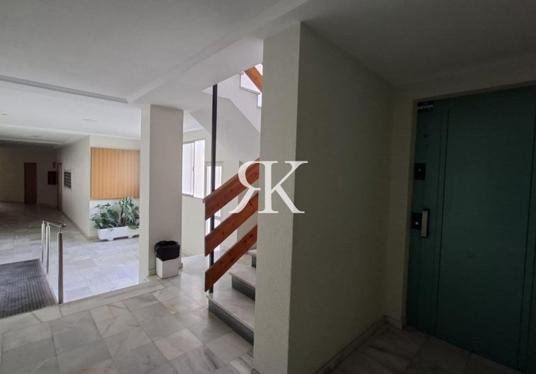 Revente - Appartement - Torrevieja - Acequion