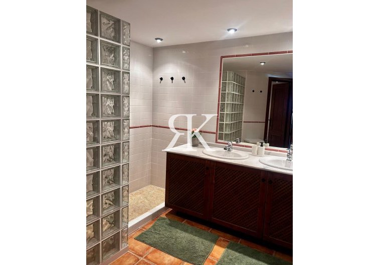 Resale - Apartment - Torrevieja - Punta Prima