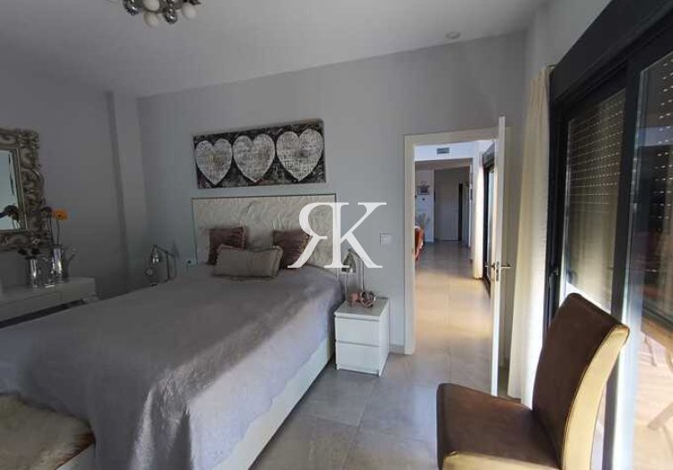 Wiederverkauf - villa - Daya Nueva - Costa Blanca