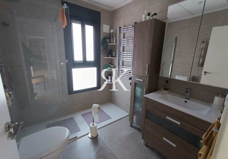 Wiederverkauf - villa - Daya Nueva - Costa Blanca