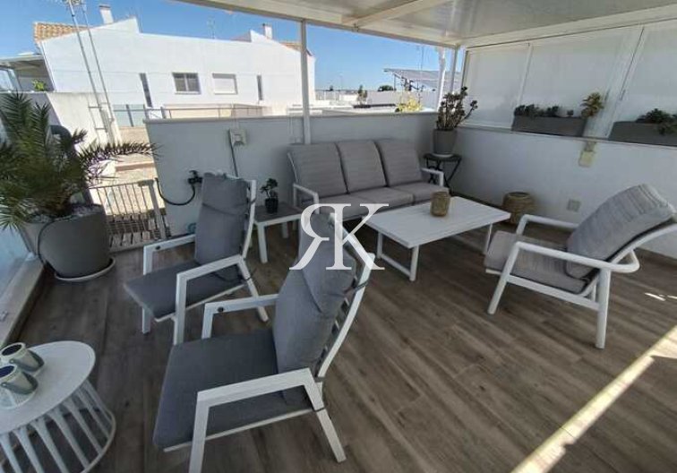 Wiederverkauf - villa - Daya Nueva - Costa Blanca