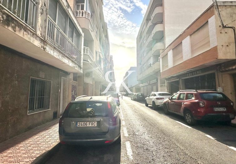 Wiederverkauf - town house - Torrevieja - Playa del Cura