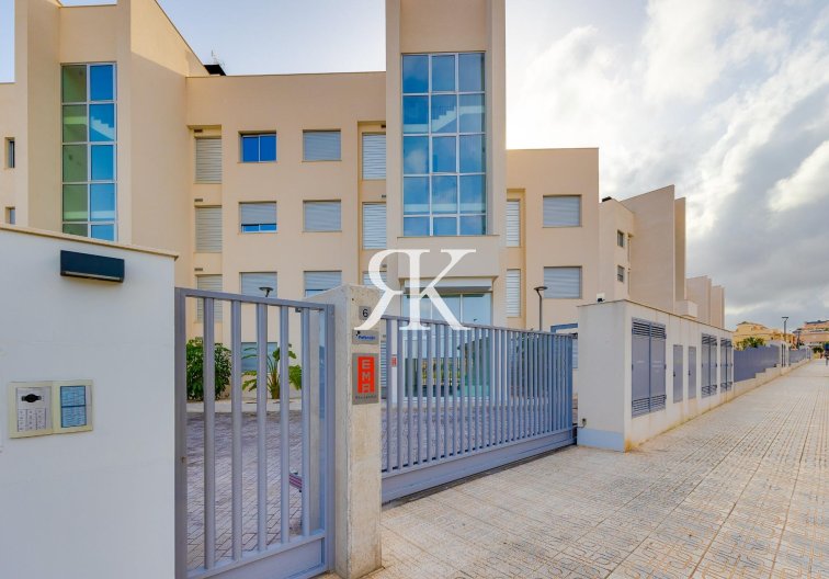 Revente - Appartement - Orihuela Costa - Villamartín-las Filipinas