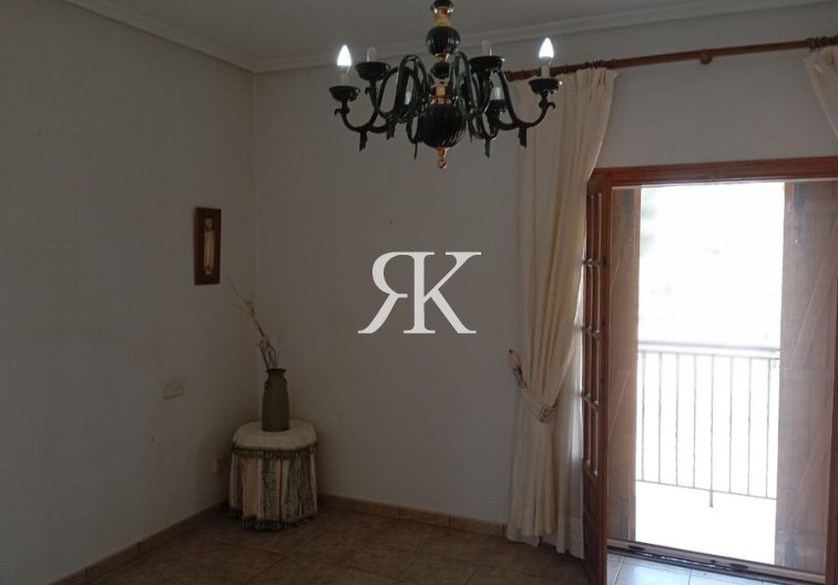 Wiederverkauf - villa - Daya Nueva - Costa Blanca