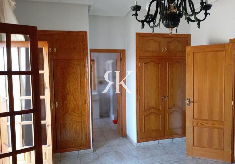 Wiederverkauf - villa - Daya Nueva - Costa Blanca