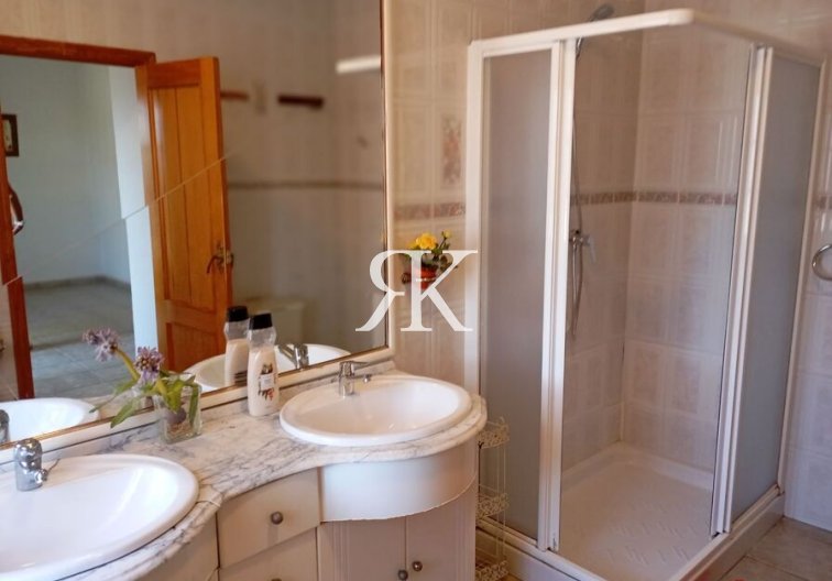 Wiederverkauf - villa - Daya Nueva - Costa Blanca