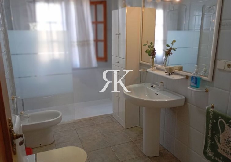 Wiederverkauf - villa - Daya Nueva - Costa Blanca