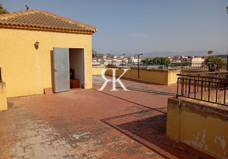 Wiederverkauf - villa - Daya Nueva - Costa Blanca