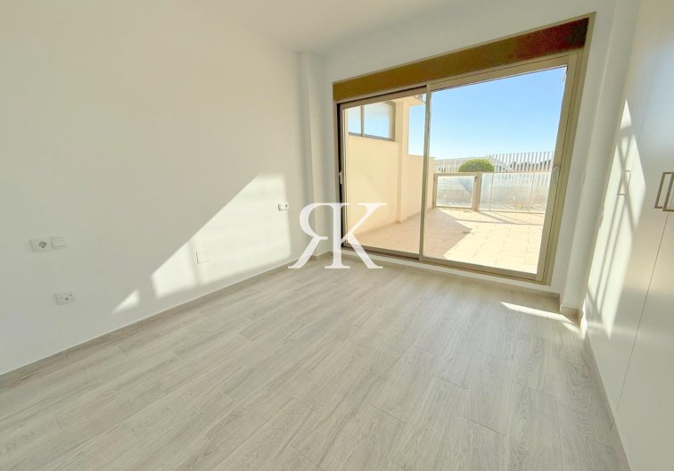 Herverkoop - Appartement - Orihuela Costa - La Zenia