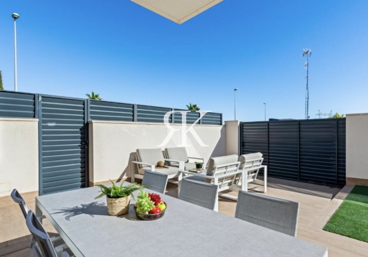 Revente - villa - San Miguel de Salinas - Inland