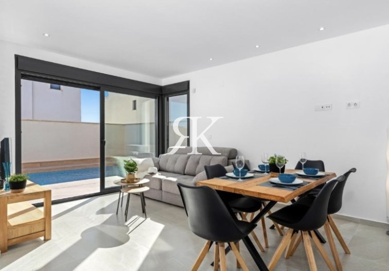 Revente - villa - San Miguel de Salinas - Inland