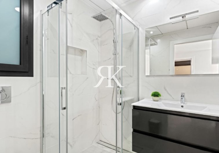 Revente - villa - San Miguel de Salinas - Inland