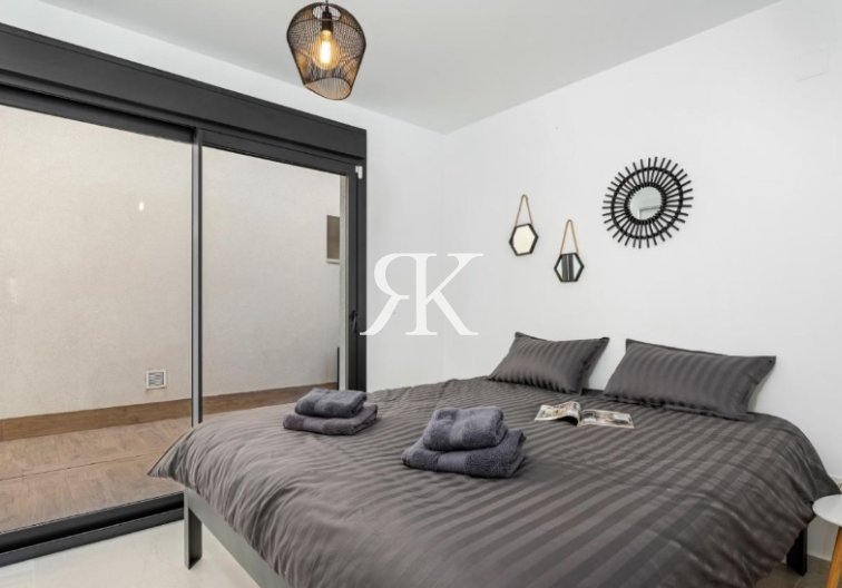 Revente - villa - San Miguel de Salinas - Inland