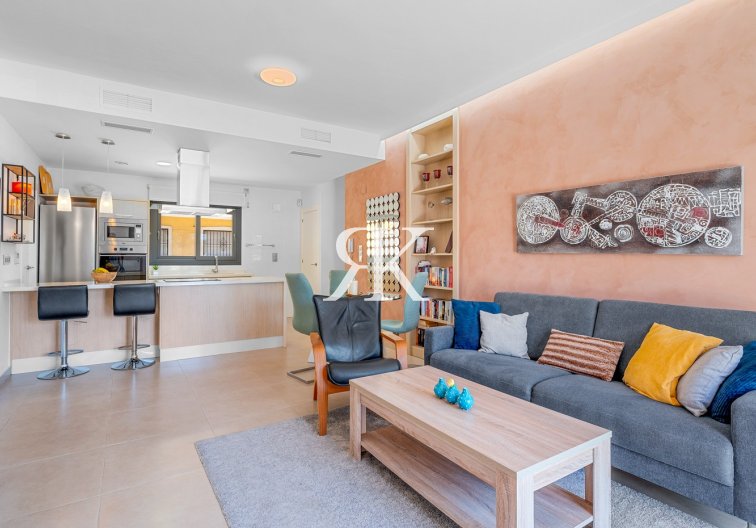 Herverkoop - town house - Formentera del Segura - Costa Blanca