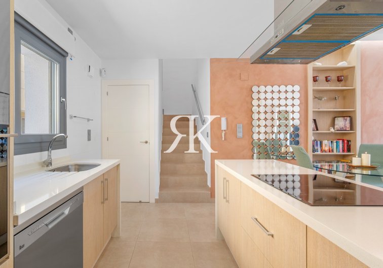 Herverkoop - town house - Formentera del Segura - Costa Blanca