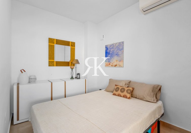 Herverkoop - town house - Formentera del Segura - Costa Blanca