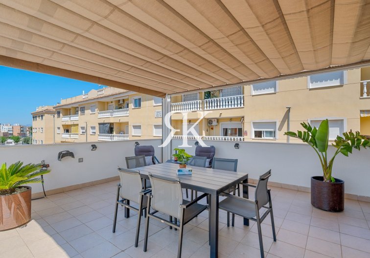 Herverkoop - town house - Formentera del Segura - Costa Blanca