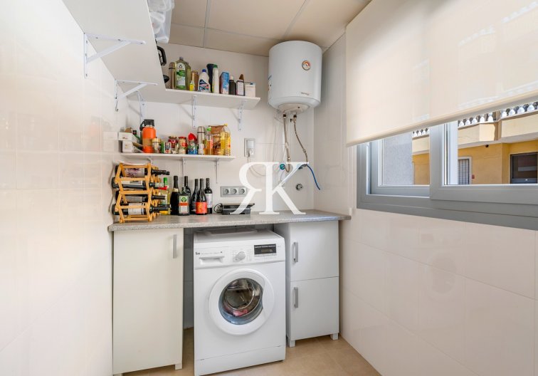 Herverkoop - town house - Formentera del Segura - Costa Blanca