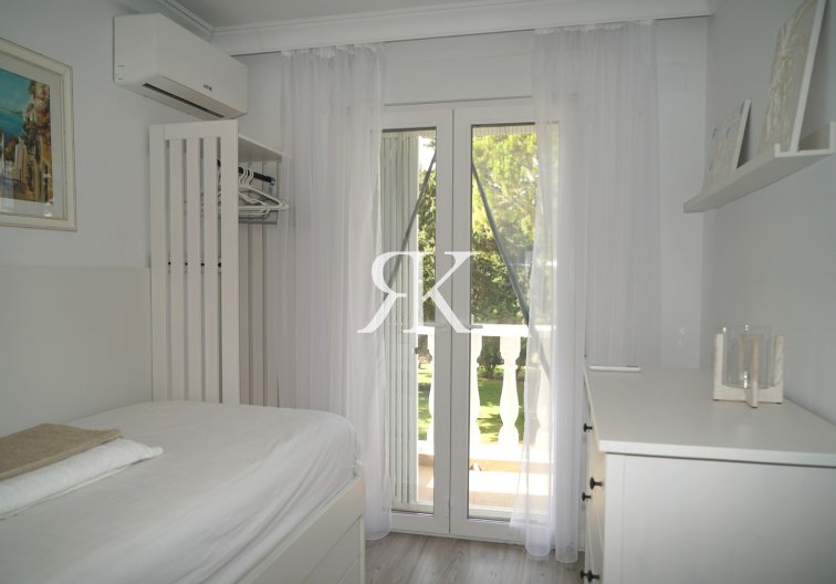 Resale - town house - Orihuela Costa - Costa Blanca