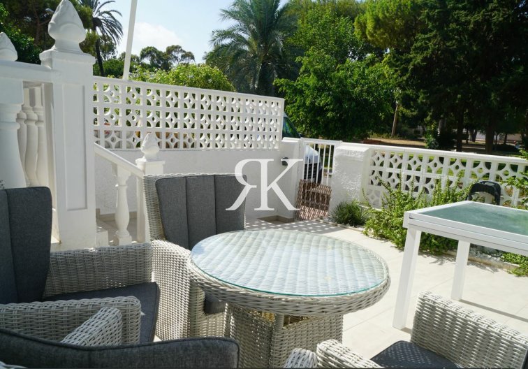 Resale - town house - Orihuela Costa - Costa Blanca
