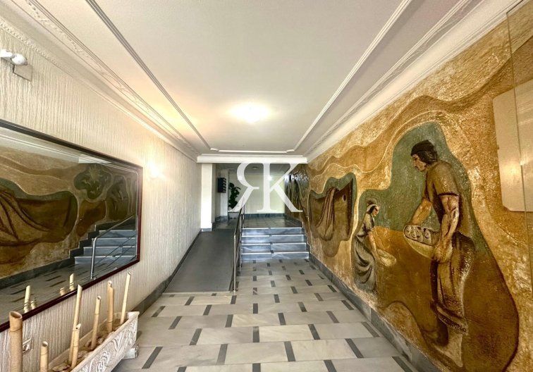 Revente - Appartement - Torrevieja - Centro