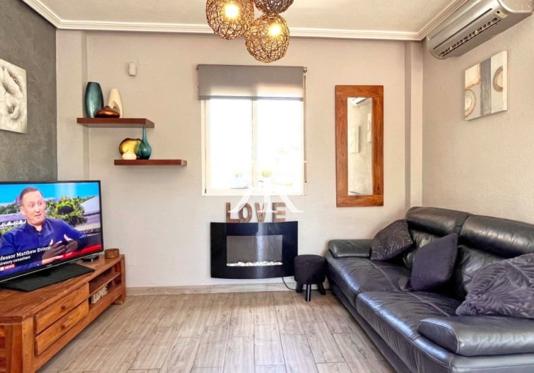 Revente - villa - Orihuela Costa - Costa Blanca